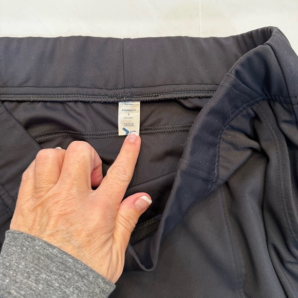 Old Navy Black Wide-Leg Pants - Picture 3 of 5